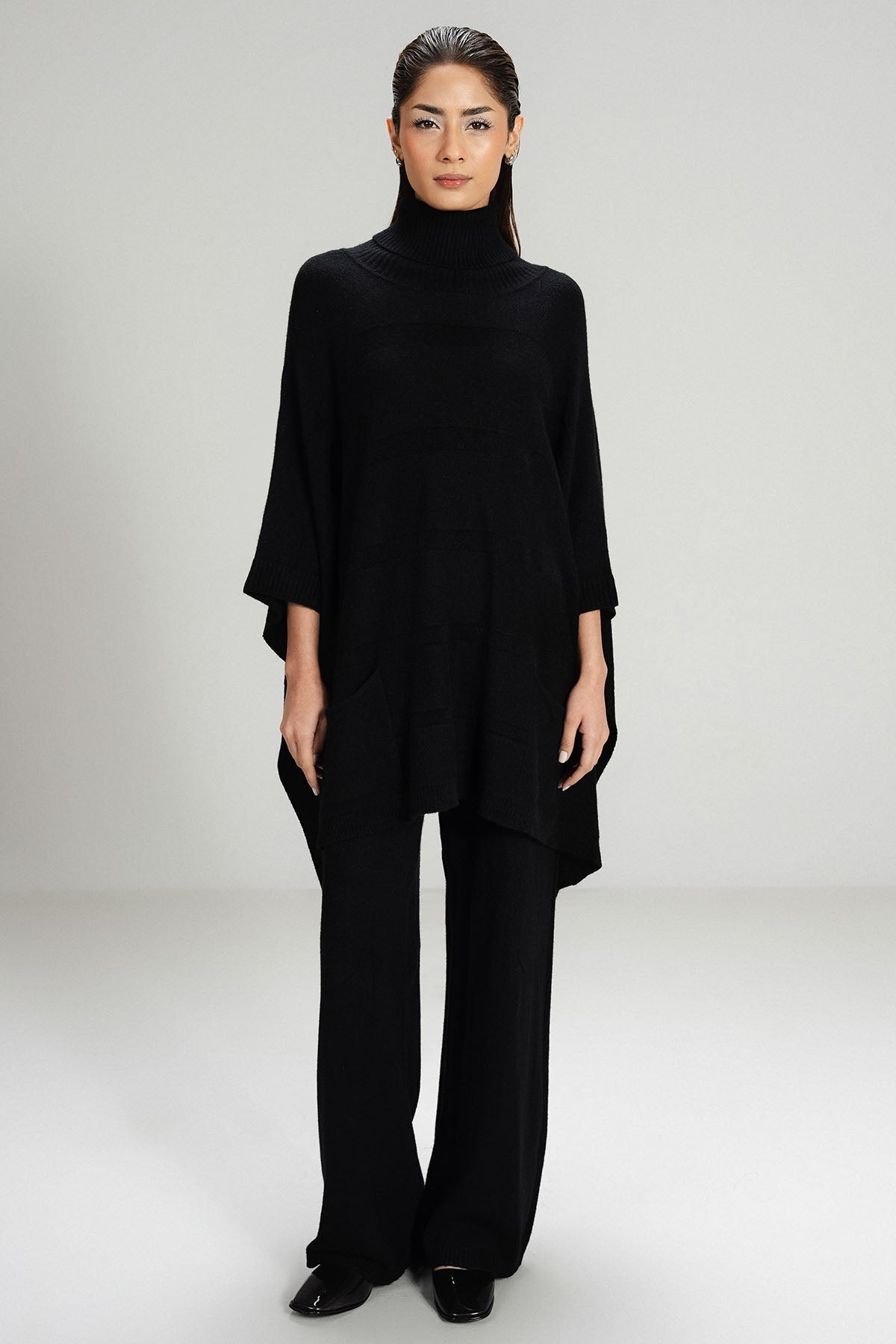 BLACK CO-ORD SET - KNIT WEAR