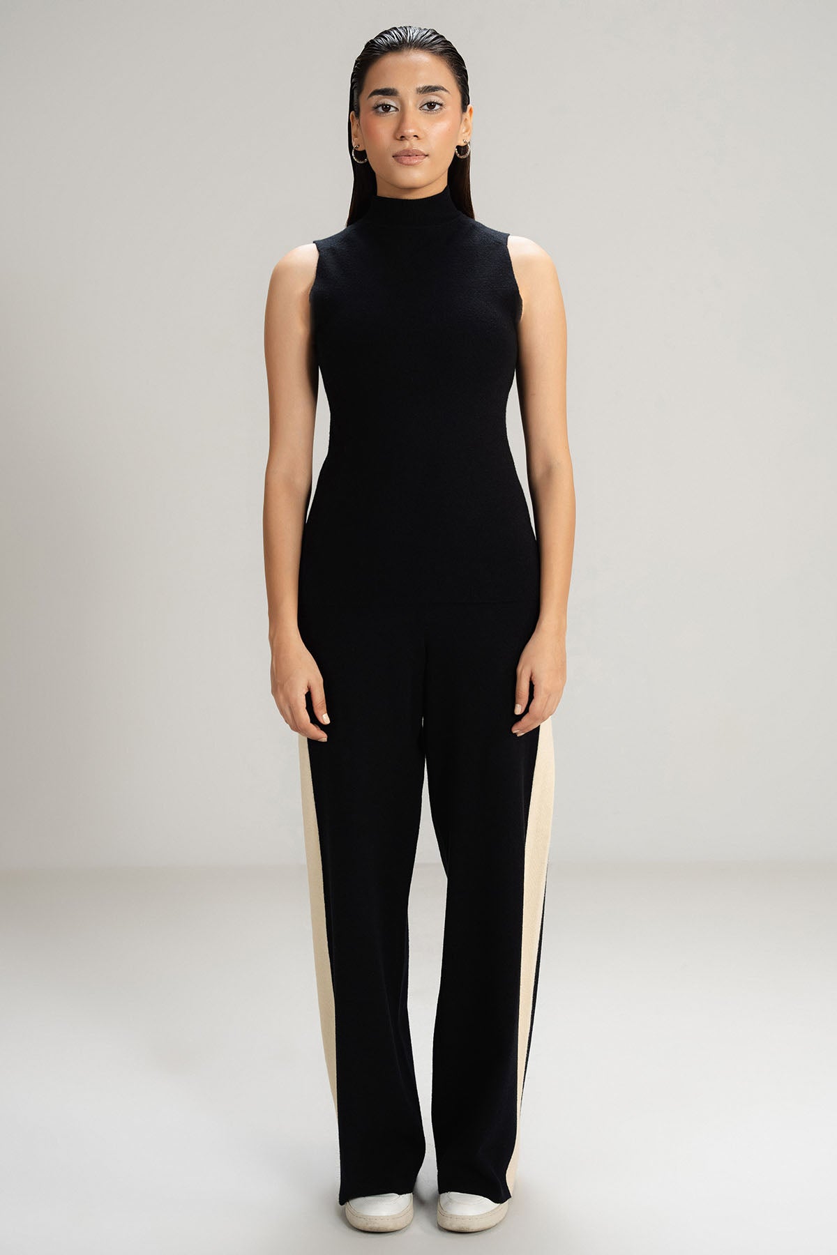 BLACK CO-ORD SET - KNIT WEAR