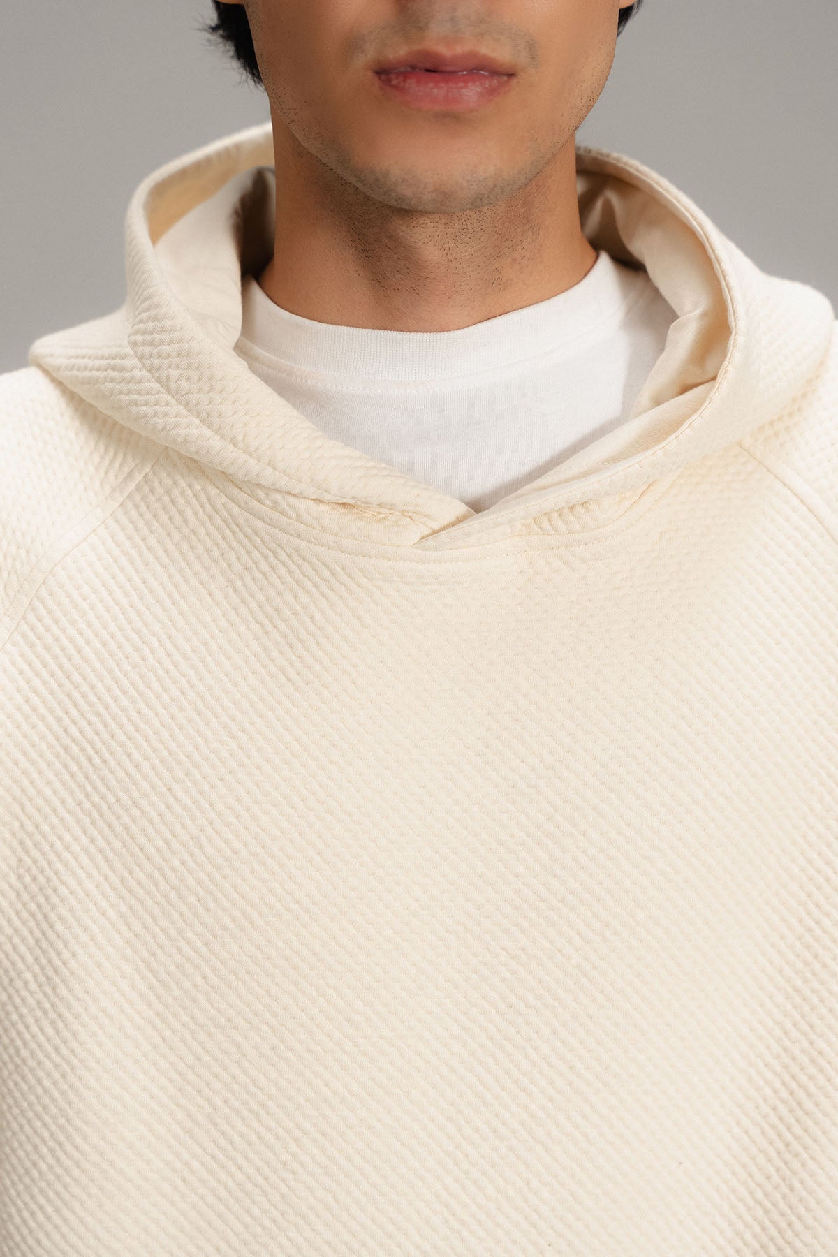 TEXTURED HOODIE