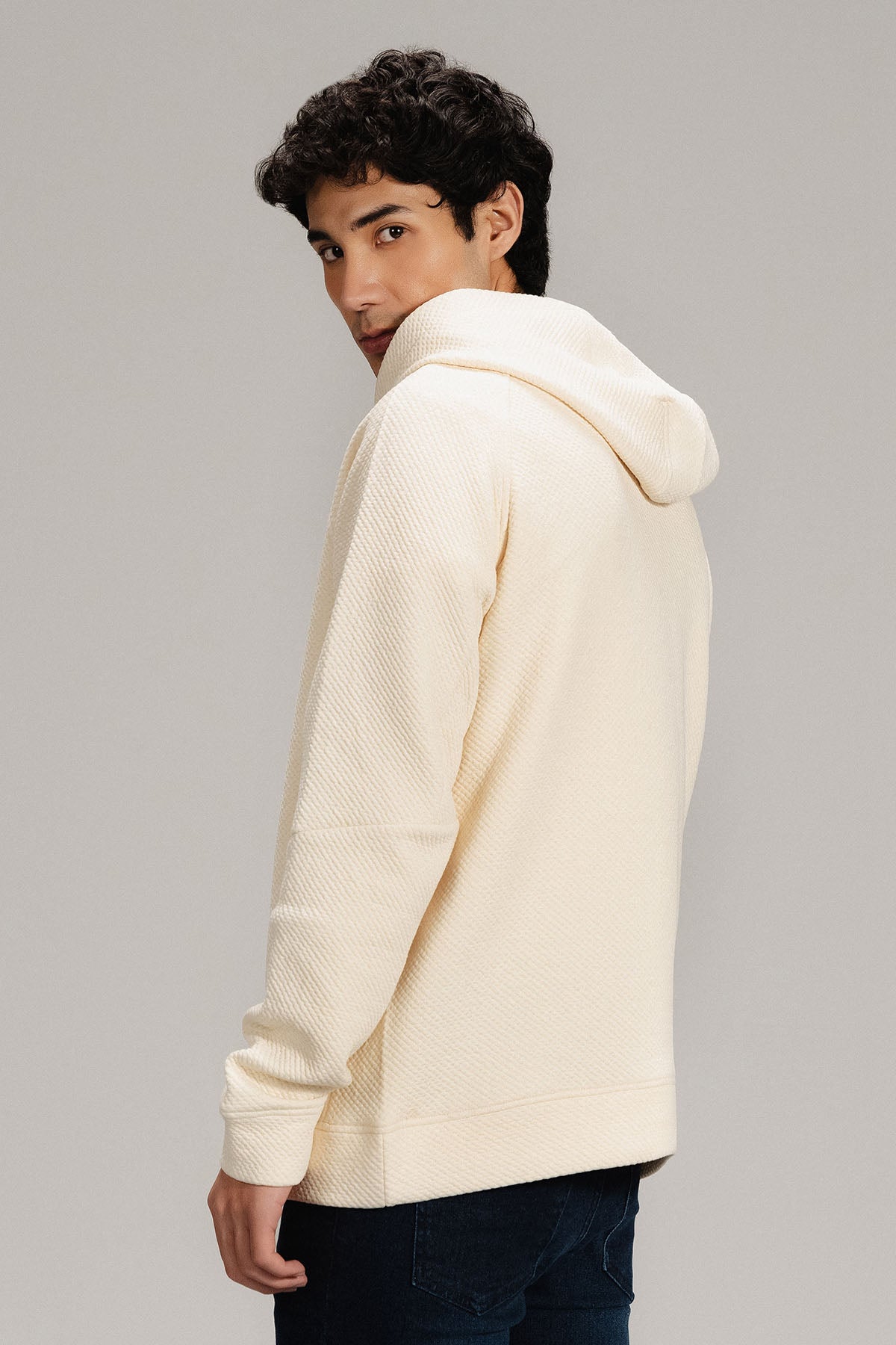 TEXTURED HOODIE