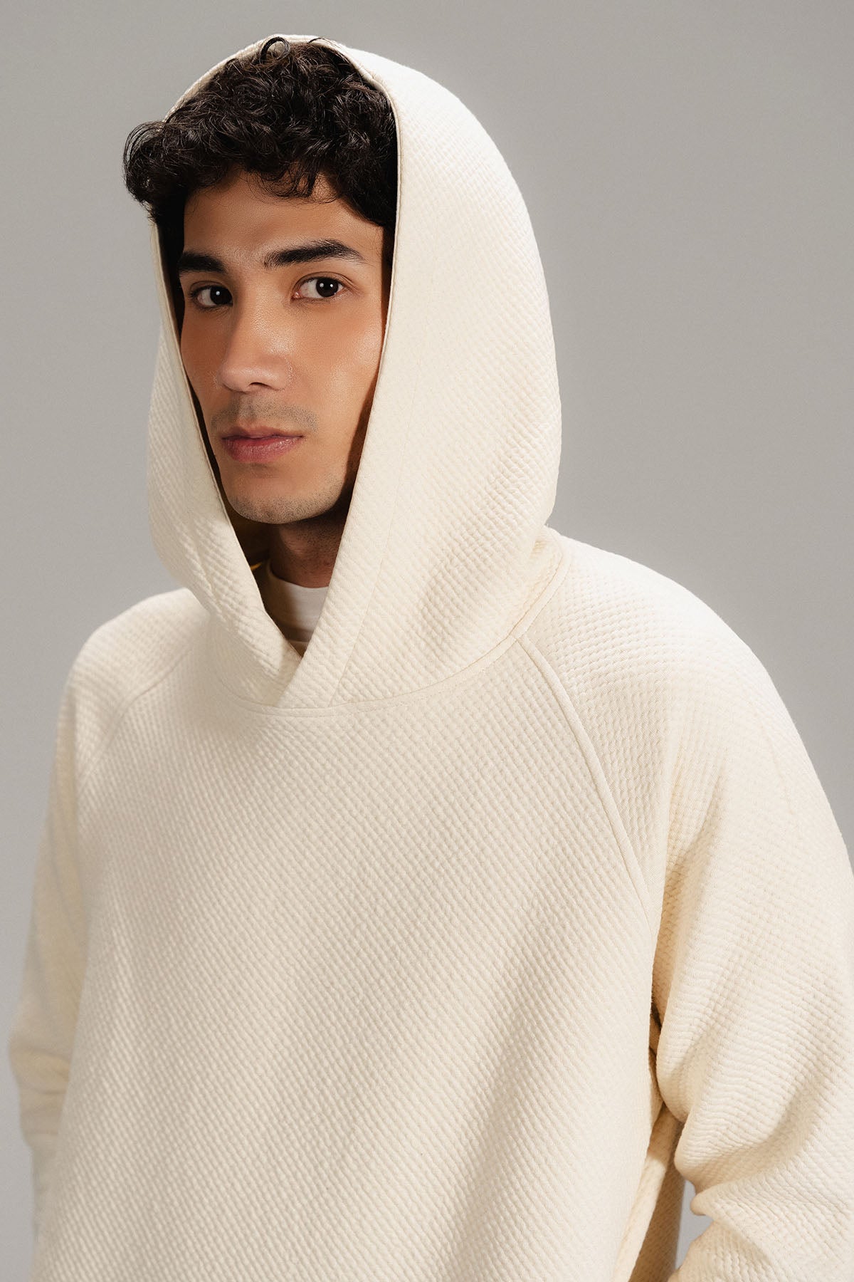 TEXTURED HOODIE