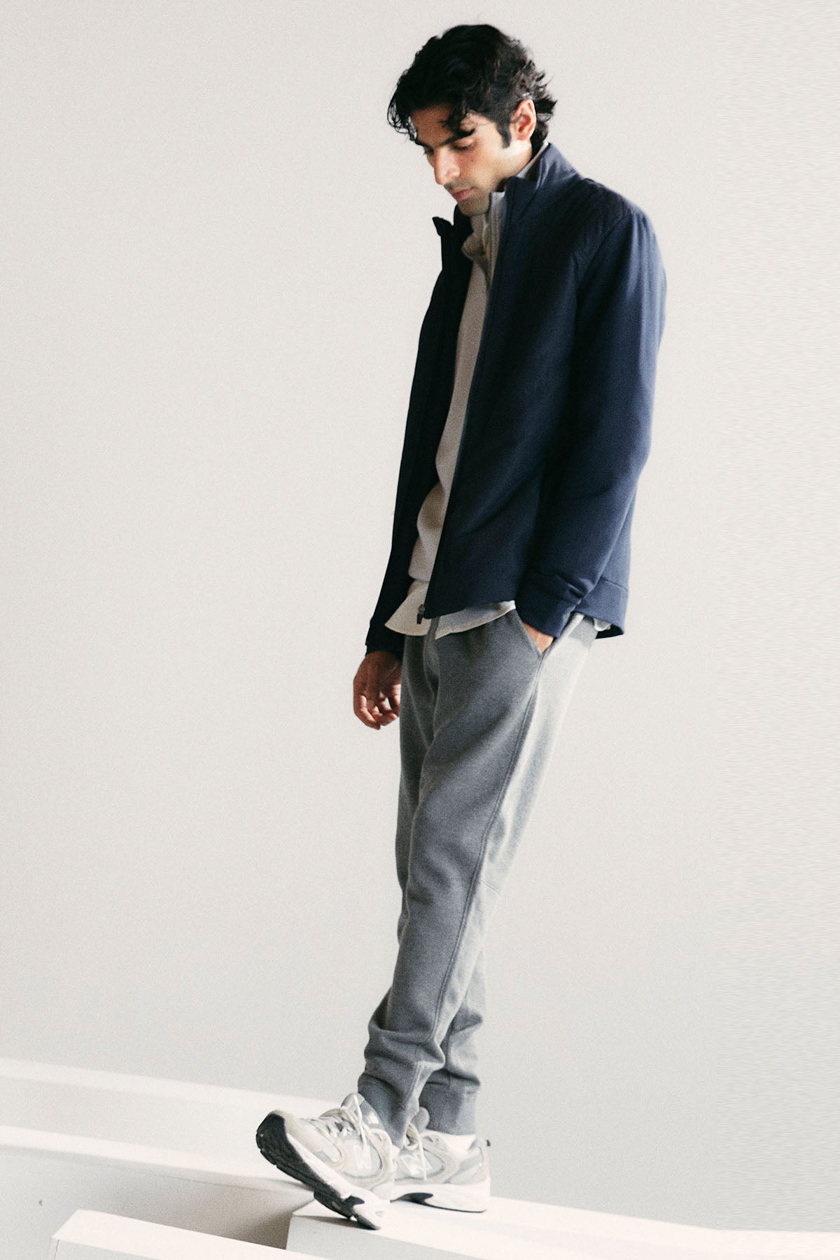 KNIT SLEEVES PUFFER JACKET