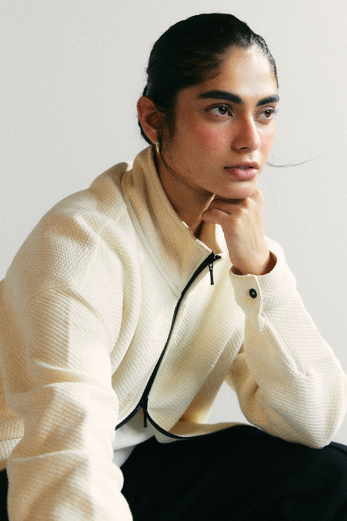 TEXTURED-LUXE ZIP UP JACKET