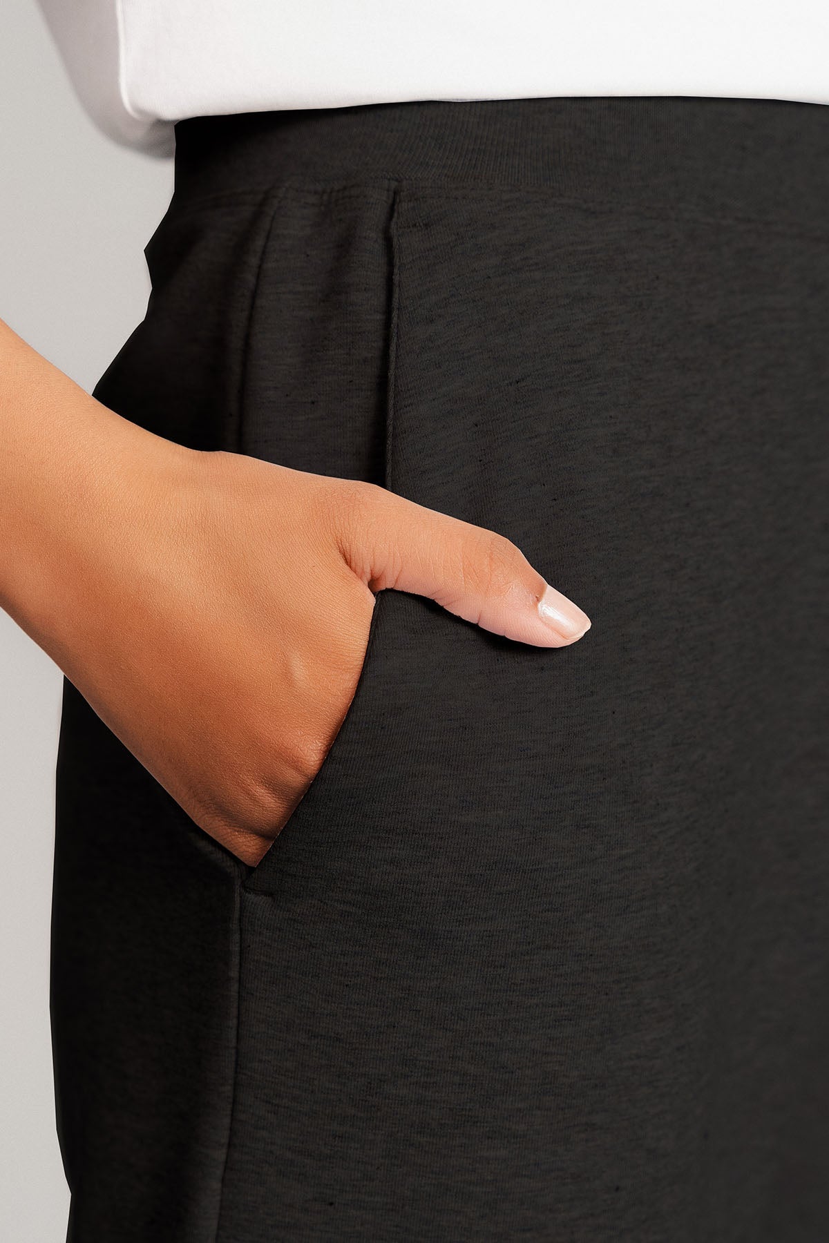 CUFFED ANKLE JOGGER PANTS - FRENCH TERRY