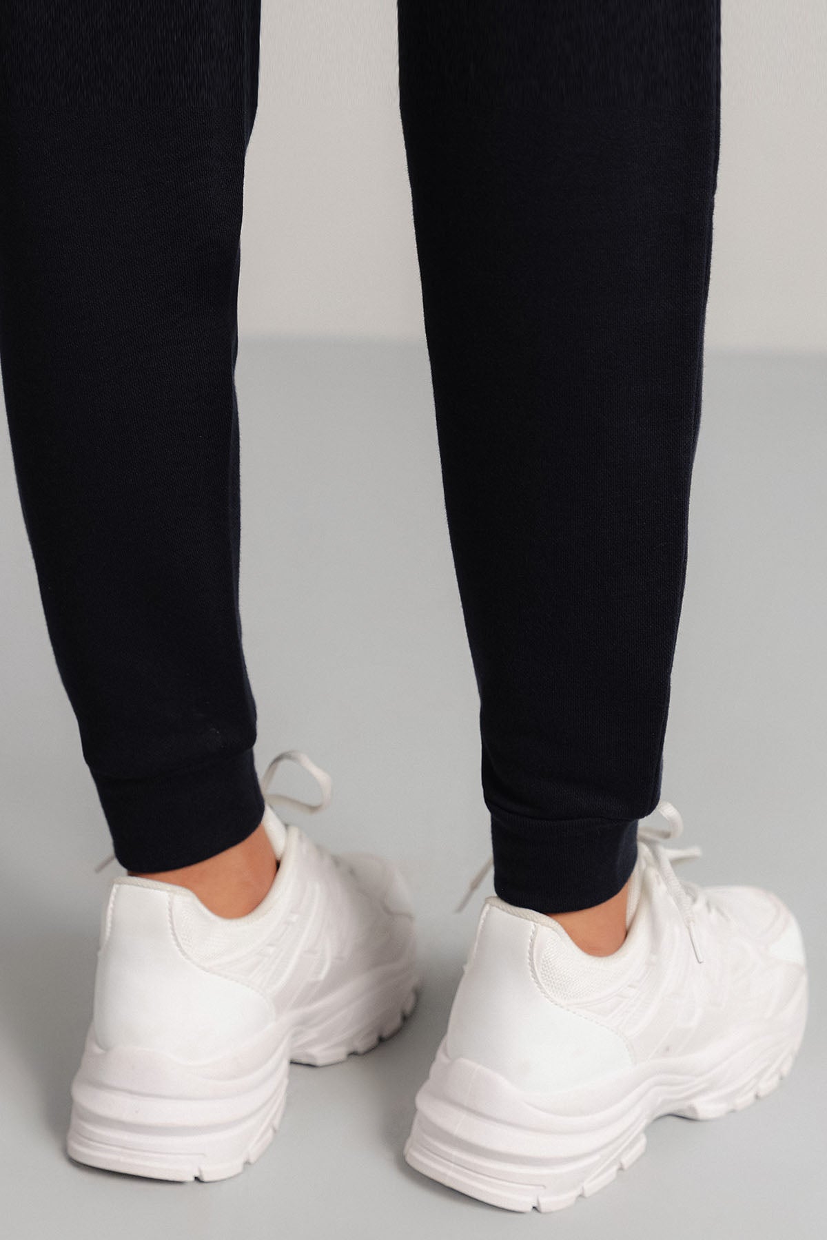 CUFFED ANKLE JOGGER PANTS - FRENCH TERRY