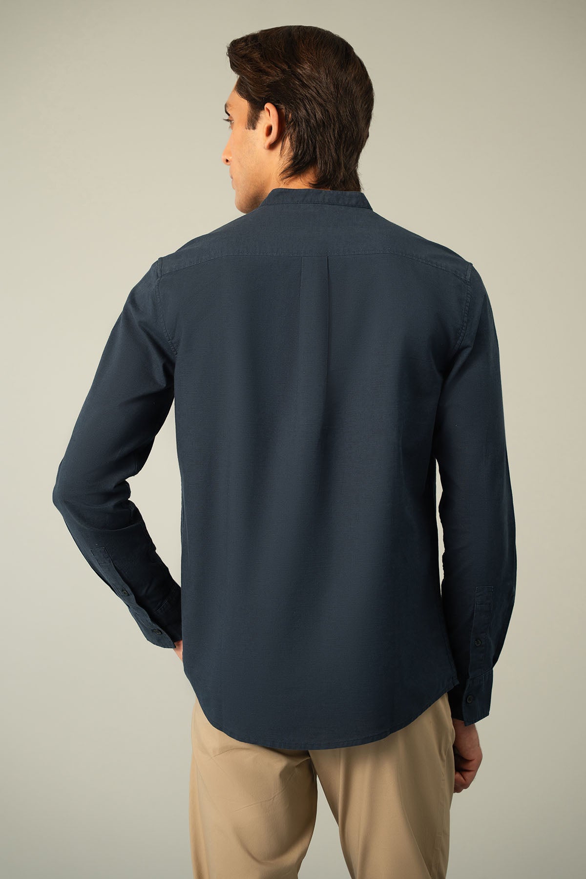 BAND COLLAR LINEN SHIRT