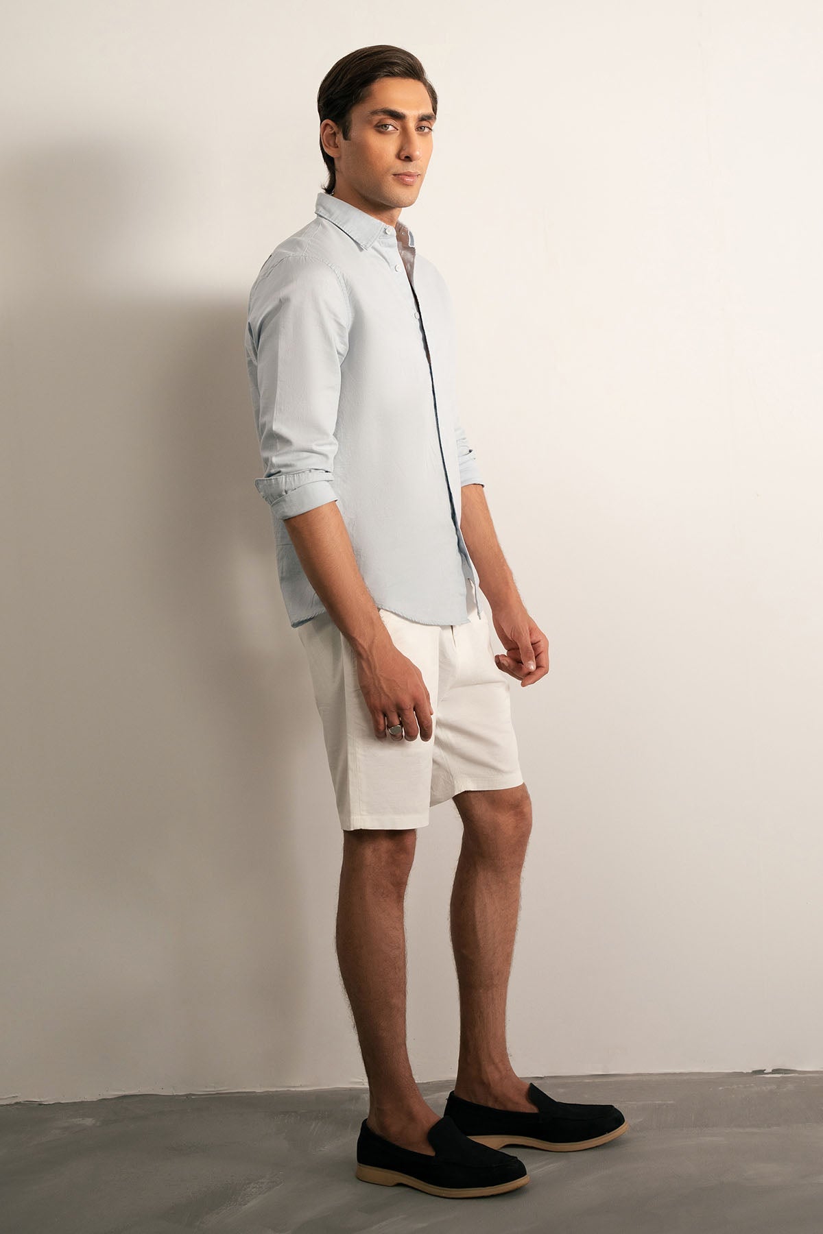 CLASSIC LINEN SHIRT
