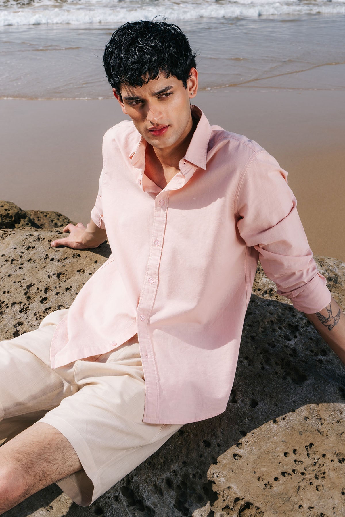 CLASSIC LINEN SHIRT