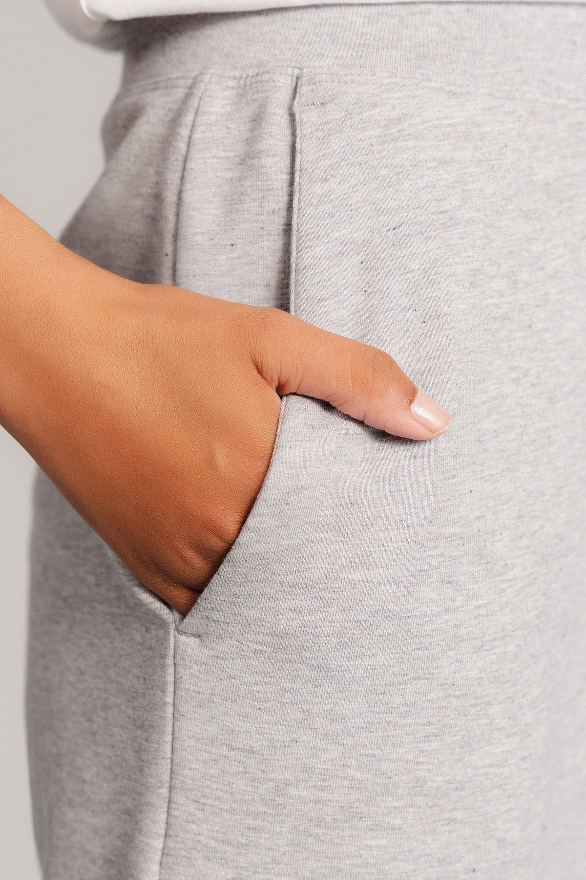 CUFFED ANKLE JOGGER PANTS - FRENCH TERRY