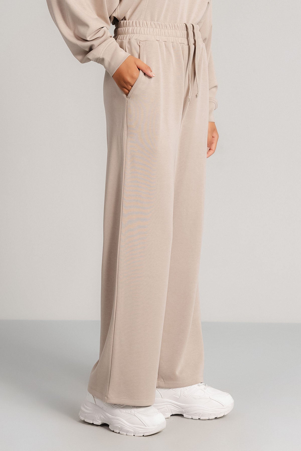STRAIGHT PANTS CLOUDLUX LIGHT