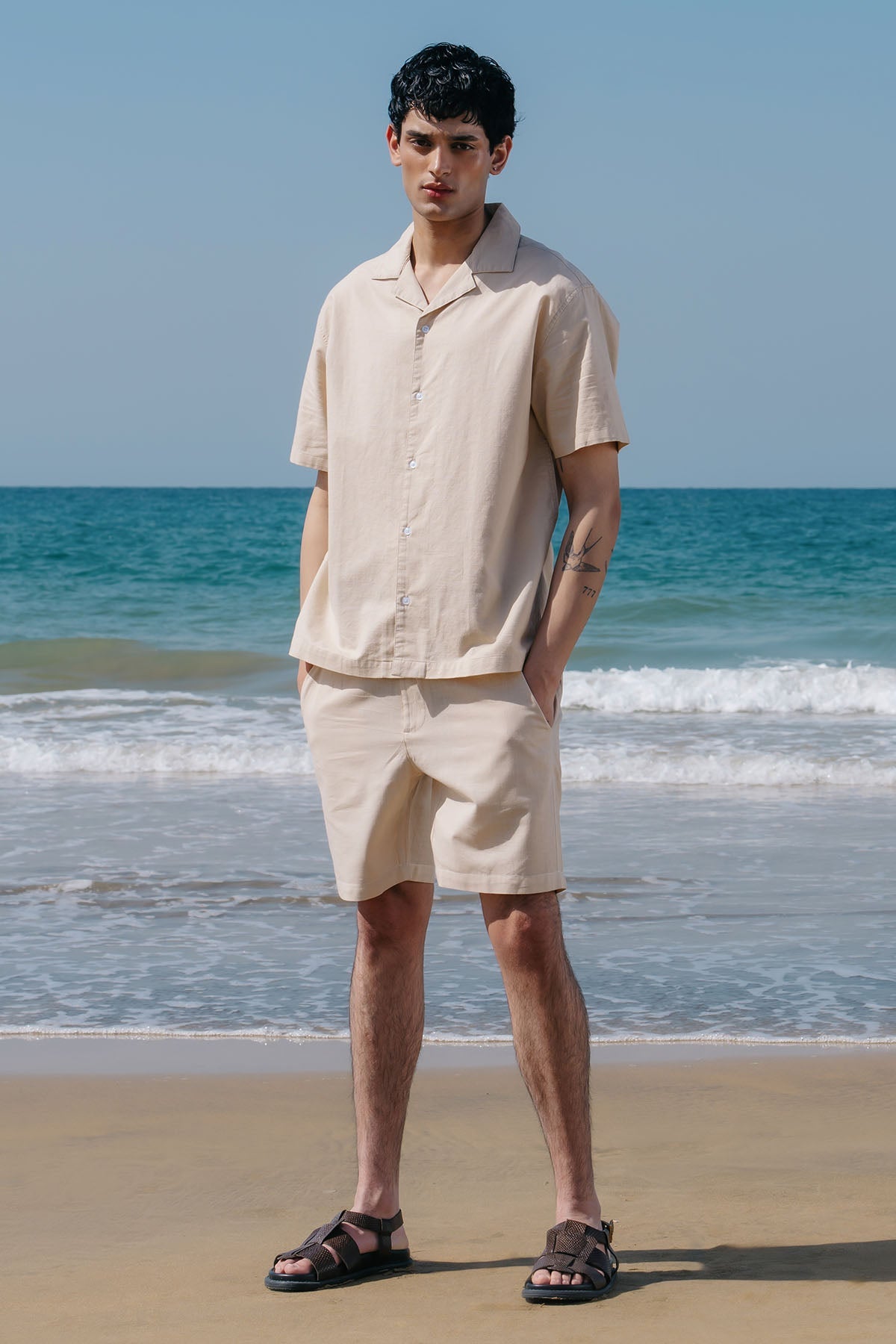 LINEN RESORT SHIRT