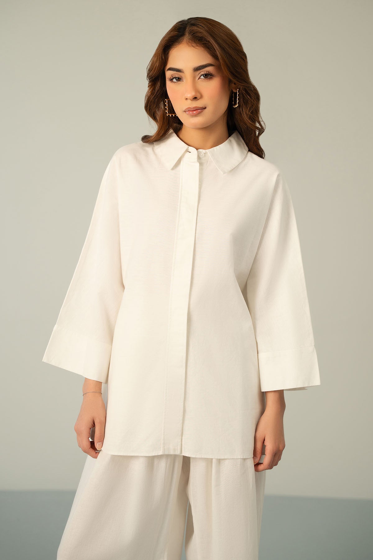 EASY LINEN SHIRT