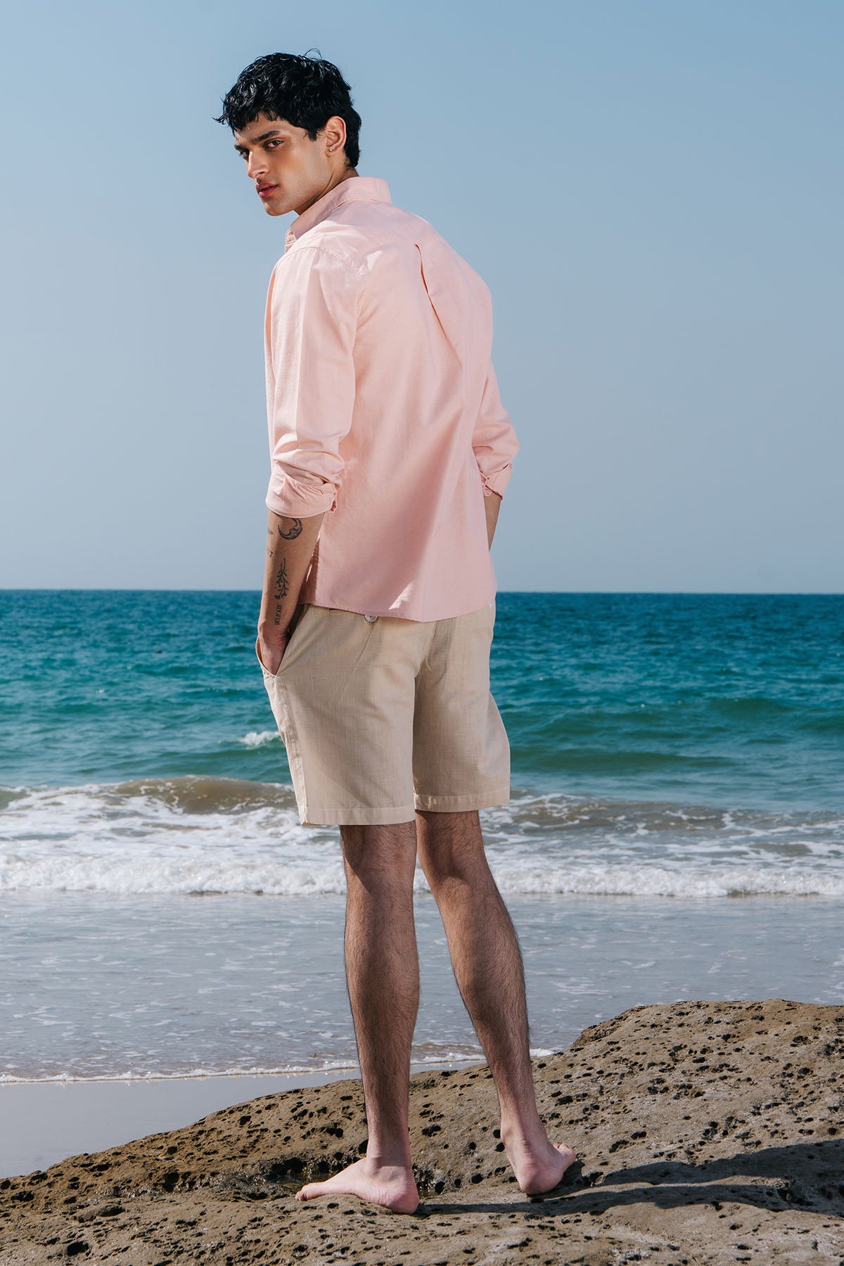 CLASSIC LINEN SHIRT