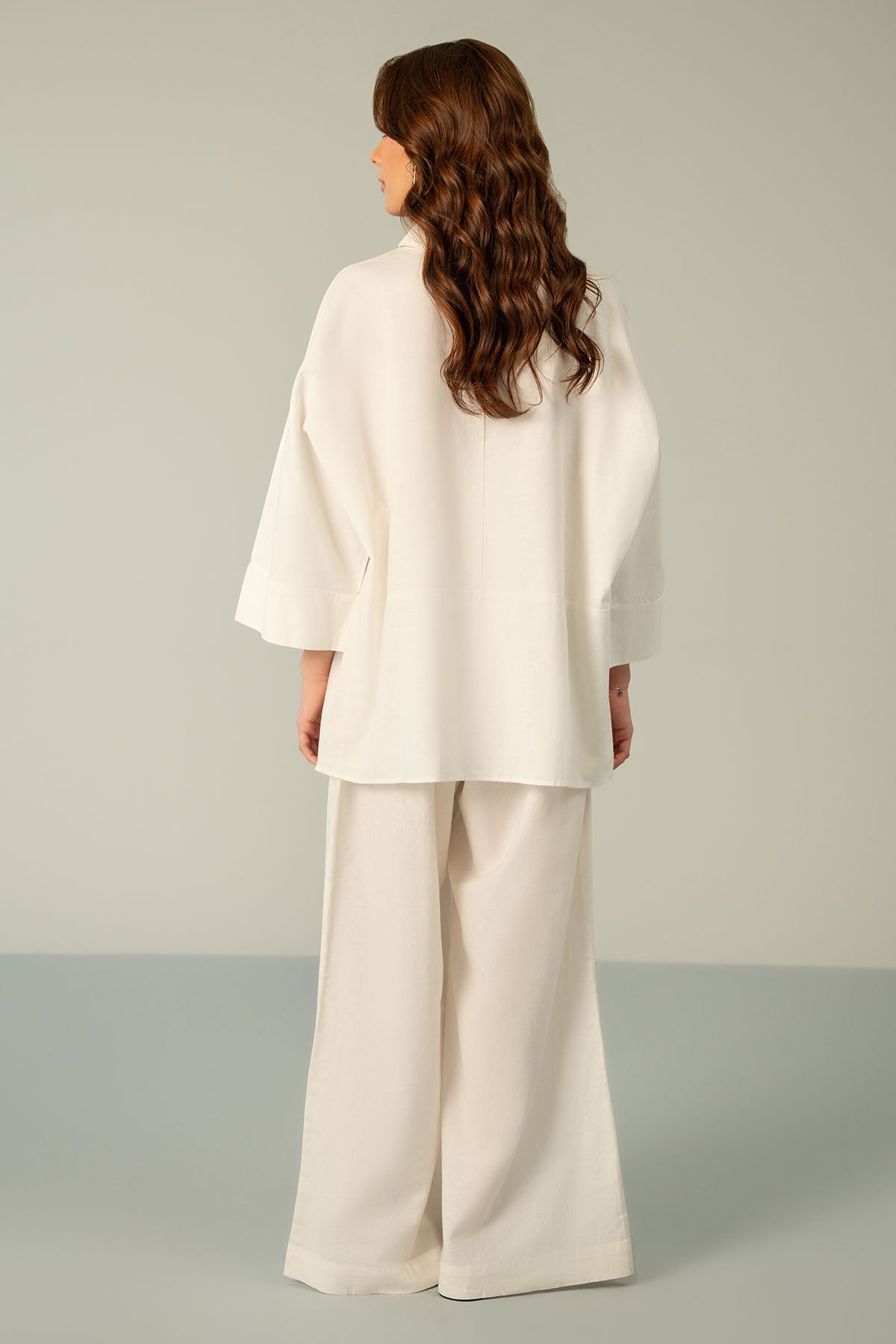 EASY LINEN SHIRT