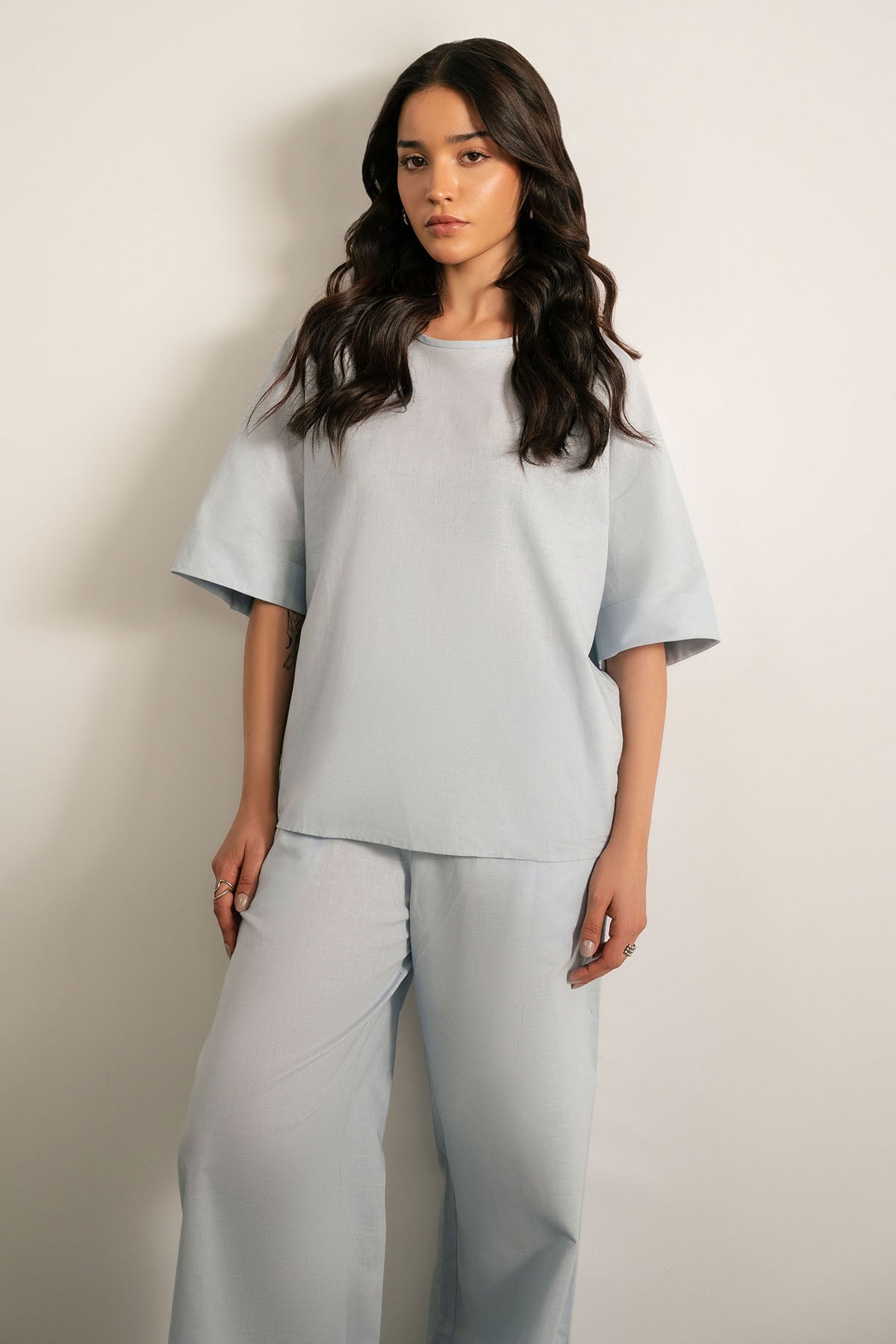RELAXED LINEN TOP