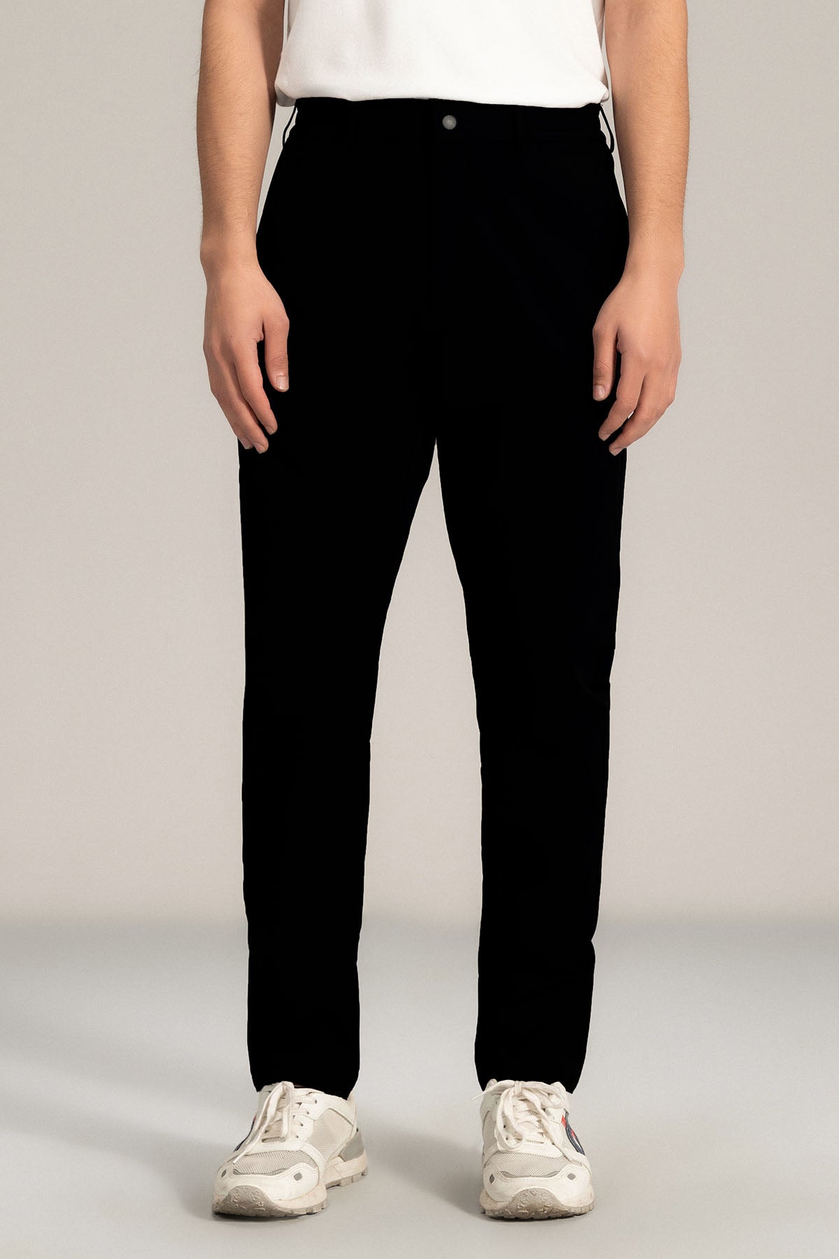 TECH PANT WITH ELASTICATED WAISTBAND