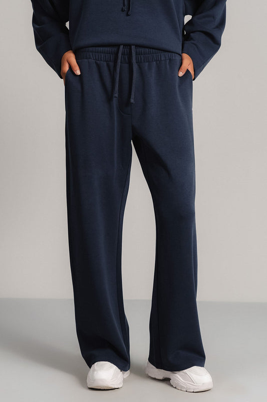 STRAIGHT PANTS CLOUDLUX LIGHT
