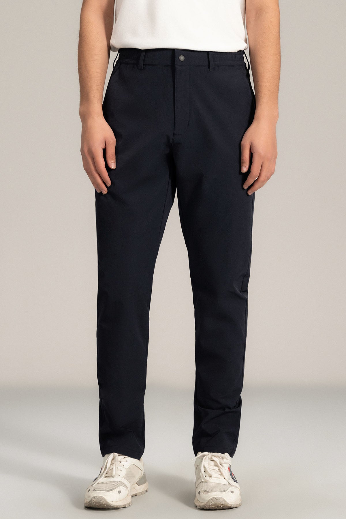 TECH PANT WITH ELASTICATED WAISTBAND